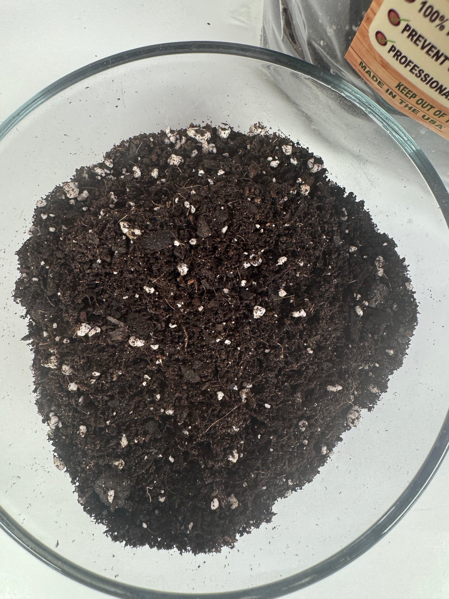 Propagation Premium Mix- Includes 3 FREE 8" Sturdy Clear Pots with Every 8 Qt Bag